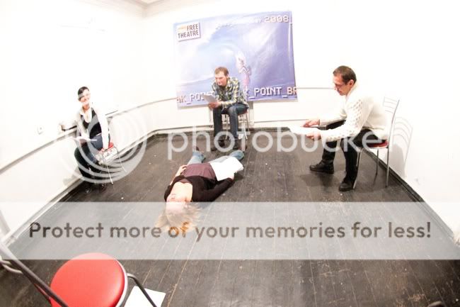 IV contest Free Theatre
